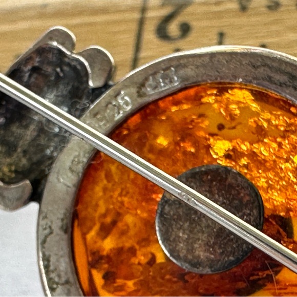 Amber Brooch Sterling silver circa 1980s marked 925 - Picture 4 of 6